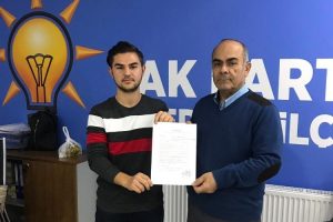 18 yaşında belediye meclis &uuml;yeliği i&ccedil;in aday adayı oldu