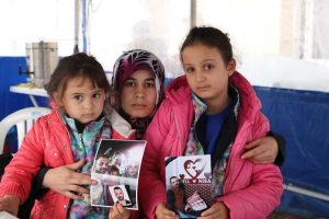 Paraları olmadığı i&ccedil;in Irak'tan cenazelerini getirtemiyorlar