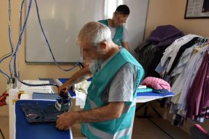 Y&uuml;k&uuml;ml&uuml;lerin yenilediği kıyafetler 4 bin 20 kişiyi sevindirdi
