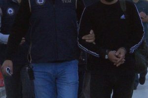 Jandarma uyuşturucu tacirlerine nefes aldırmadı!