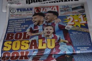 Trabzon medyasından Fenerbah&ccedil;e manşetleri