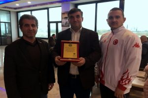 Bursalı engelli gencin hedefi d&uuml;nya şampiyonluğu