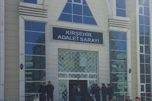 FET&Ouml;'n&uuml;n s&ouml;zde 'il ablası'na 15 yıl hapis cezası