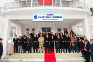 YY&Uuml; Muradiye MYO binası t&ouml;renle a&ccedil;ıldı