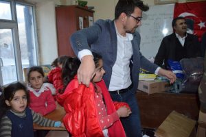Yalova'dan Ağrı'ya g&ouml;n&uuml;l k&ouml;pr&uuml;s&uuml;