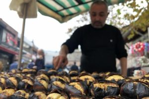 Bursa'da kestanenin fiyatı kırmızı eti solladı