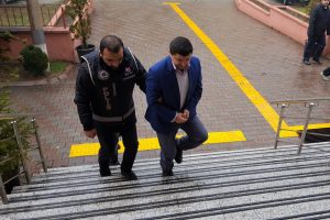 FET&Ouml; ş&uuml;phelisi imam hakim karşısında