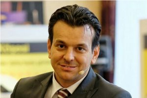 T&uuml;rkiye'nin en &ouml;nemli ekonomistlerinden Murat Sağman, ekonomi yazılarıyla artık Bursada Bug&uuml;n'de