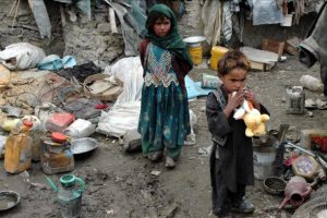 Afganistan'da 6 milyon kişi insani yardıma muhta&ccedil;