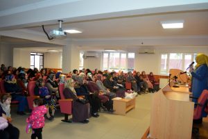 Bursa Mudanya'da "ailede din eğitimi" konferansı