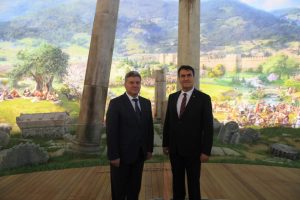 Makedonya Cumhurbaşkanı Ivanov'dan Bursa Fetih M&uuml;zesi'ne ziyaret
