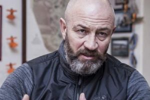 Ali T&uuml;rkşen siyaseti bıraktı