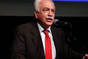 Perin&ccedil;ek: Hedefte Rusya, T&uuml;rkiye, t&uuml;m Avrasya var