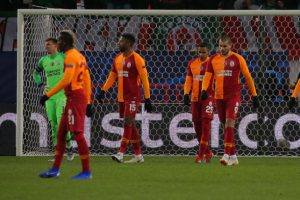 Galatasaray, Lokomotiv Moskova'ya direnemedi