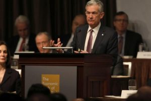 Fed Başkanı, faiz artırmaya devam edeceklerini a&ccedil;ıkladı
