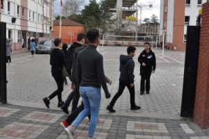 Bursa İneg&ouml;l'de okulların g&uuml;venliği kadınlara emanet