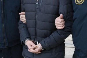 Cezaevi firarisi yakayı ele verdi