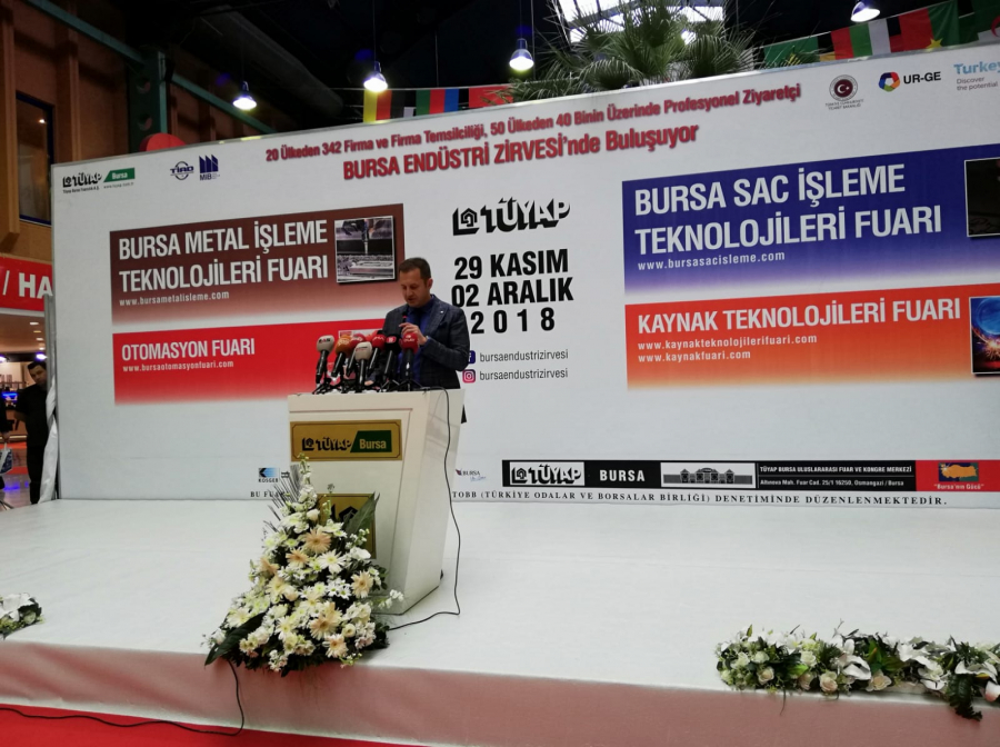Bursa End&uuml;stri Zirvesi coşkuyla kapıları a&ccedil;tı!