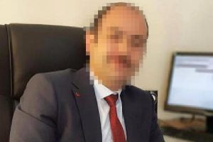 &Ouml;ğrencileri d&ouml;ven m&uuml;d&uuml;r yardımcısı a&ccedil;ığa alındı