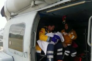 7 aylık bebek askeri helikopterle hastaneye nakledildi