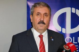 Destici: Adaylarımızı a&ccedil;ıklamaya Sivas'tan başlıyoruz