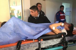 Fotoğraf &ccedil;ekmek i&ccedil;in vagonun &uuml;st&uuml;ne &ccedil;ıktı canından oluyordu!