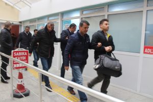FET&Ouml; ş&uuml;phelisi teğmen ve astsubay tutuklandı