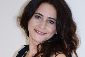 Tiyatro oyuncusuna yolcu otob&uuml;s&uuml;nde taciz şoku
