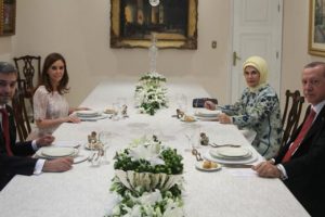 Erdoğan, onuruna verilen yemeğe katıldı