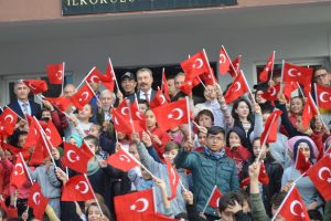 Bursa'da, polislerden okullara ziyaret