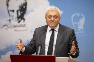 CHP'li &Ouml;zkan'dan HDP'ye '&ouml;nerge listesi' &ouml;zr&uuml;