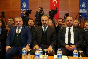 Bursa Büyükşehir Belediye Başkanı Aktaş manifestosunu açıkladı