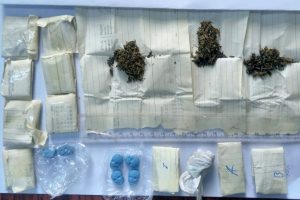 Polis uyuşturucu tacirlerine nefes aldırmadı