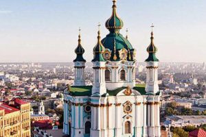 Ukrayna'dan bağımsız kilise adımı
