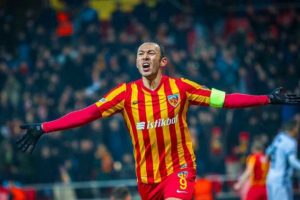 Kayserispor'da Umut Bulut kadroya alınmadı
