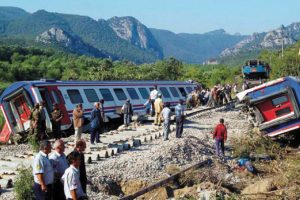 37 kişinin hayatını kaybettiği tren kazasında karar