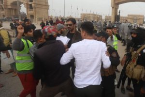 Basra'daki 'sarı yelekliler' gösterisinde 1 kişi öldü