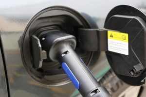 Elektrikli ara&ccedil;lar Almanya'da 114 bin kişiyi işinden edecek
