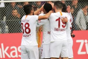 Galatasaray avantajlı d&ouml;n&uuml;yor