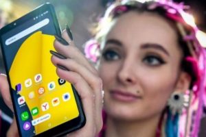Yandex Phone tanıtıldı!