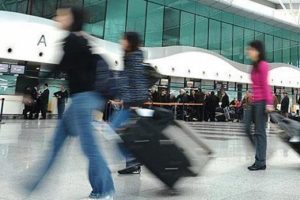 Esenboğa Havalimanı'nda dev operasyon! &Ccedil;ok sayıda g&ouml;zaltı var...