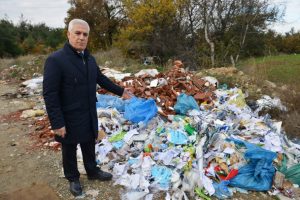Bursa Nilüfer Belediye Başkanı Bozbey'den çevreyi kirletenlere sert tepki