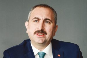 Bakan G&uuml;l: Yargısal aktivizm geride kaldı