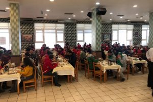 Bursaspor ve Antalyaspor taraftarlarından ma&ccedil; &ouml;ncesi dostluk mesajı