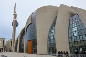 Almanya i&ccedil; istihbaratı DİTİB'i izlemeyecek