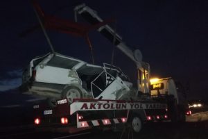 Otomobil tarlaya u&ccedil;tu: 3 yaralı