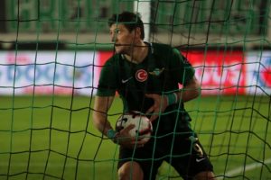 Seleznov Galatasaray'ı a&ccedil;ıkladı!
