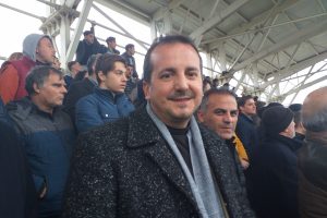 Bursa Milletvekili mahalle takımının ma&ccedil;ına gitti