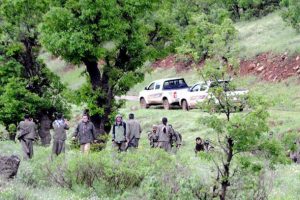 Ter&ouml;r &ouml;rg&uuml;t&uuml; PKK, Sincar'da &ccedil;ocukları silah altına alıyor