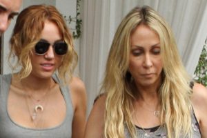 Miley Cyrus'tan uyuşturucu itirafı